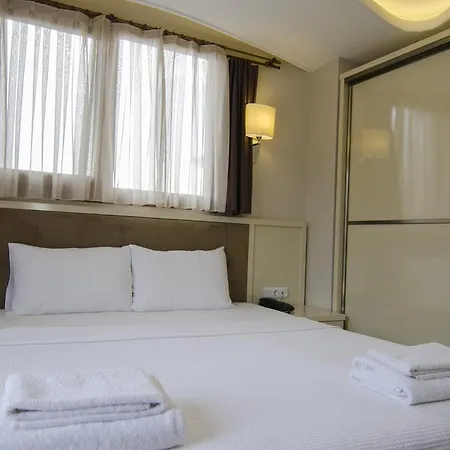 Funda Hotel 3*